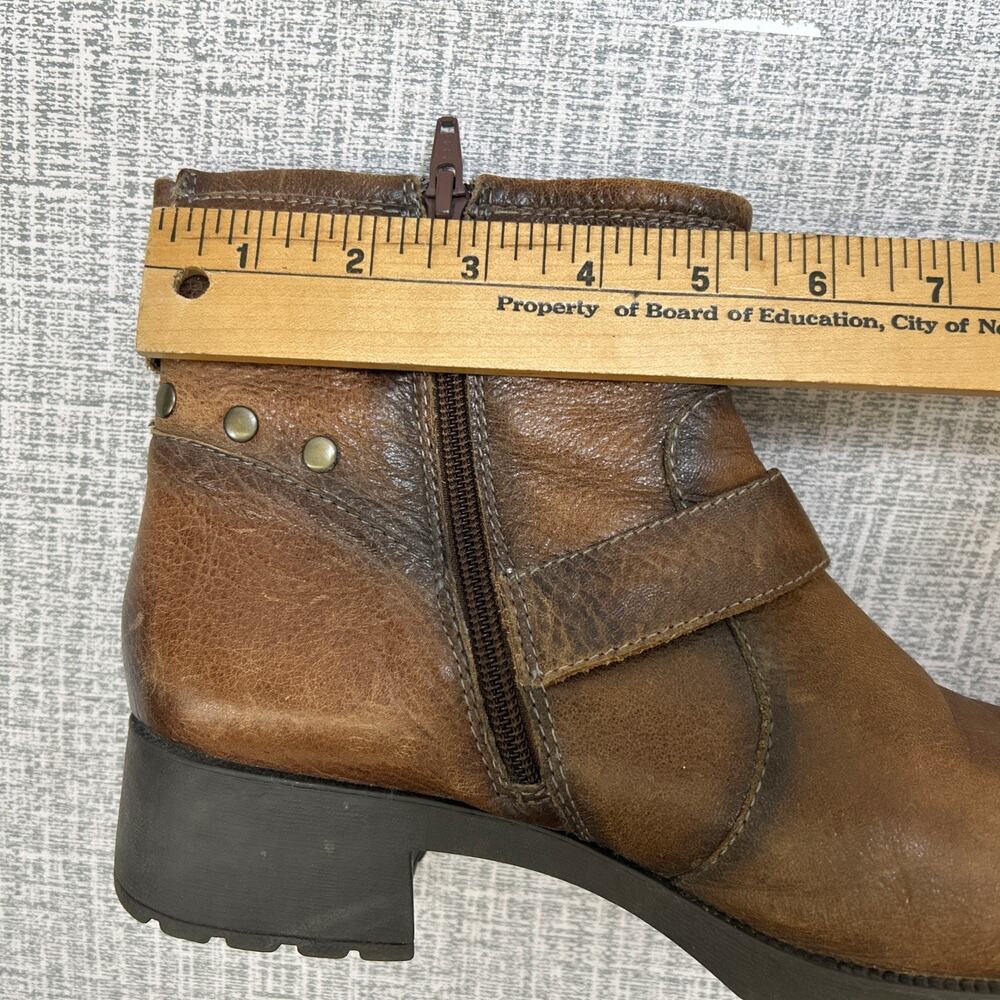 Earth Womens Size 8.5 Redwood Almond Leather Moto Boots Booties Buckle Studded - Picture 12 of 13